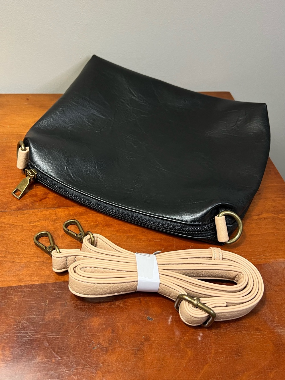 Liz Soto Jane Black Tote Bag 2 in 1 Horsebit NWOT - Picture 3 of 12